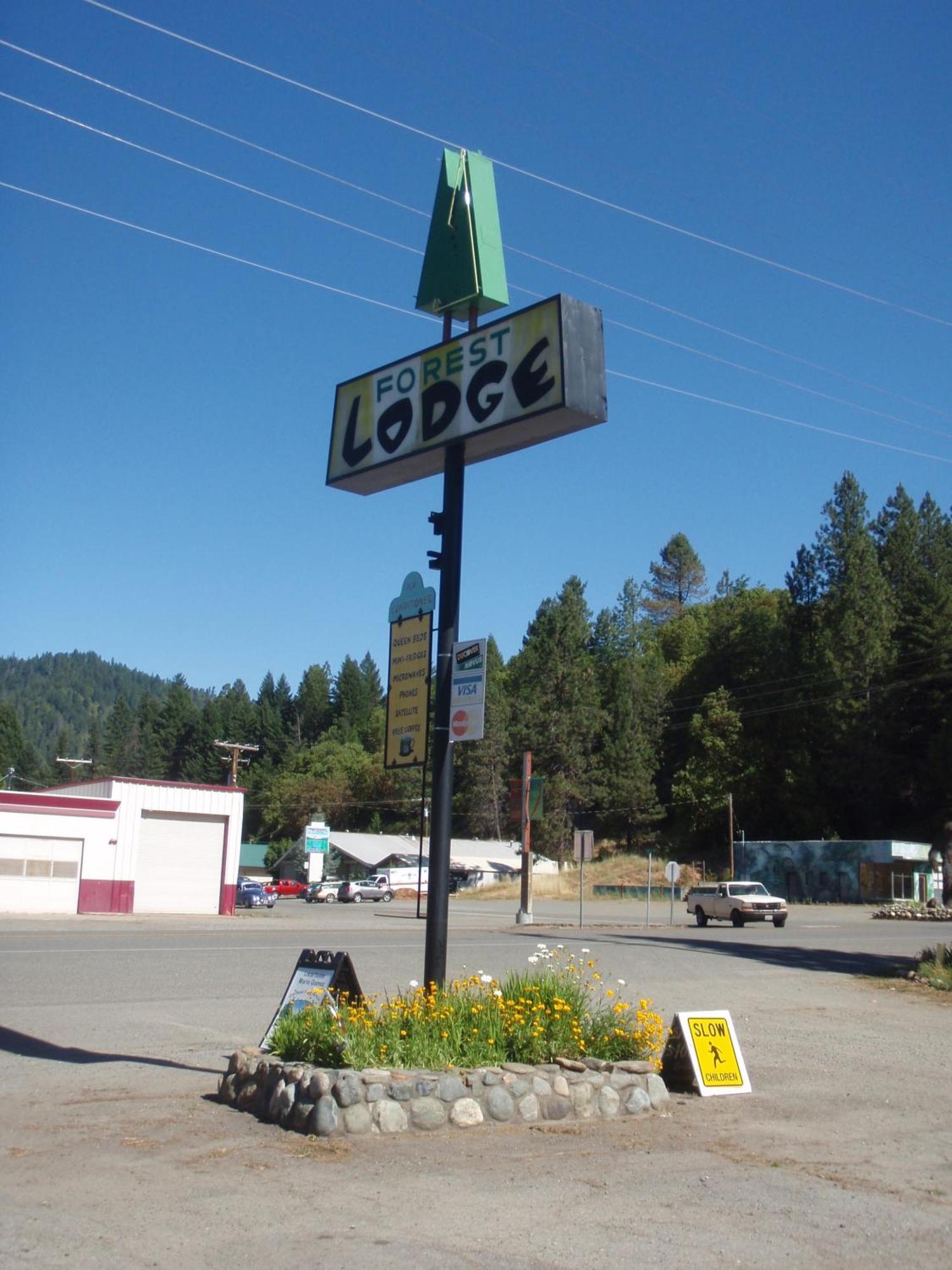 Forest Lodge Motel Happy Camp ภายนอก รูปภาพ