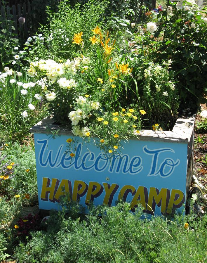 Forest Lodge Motel Happy Camp ภายนอก รูปภาพ